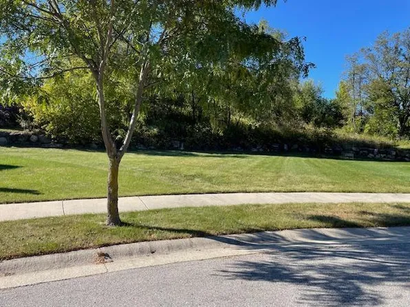 3071 NOSTALGIC COURT, Hubertus, WI 53033