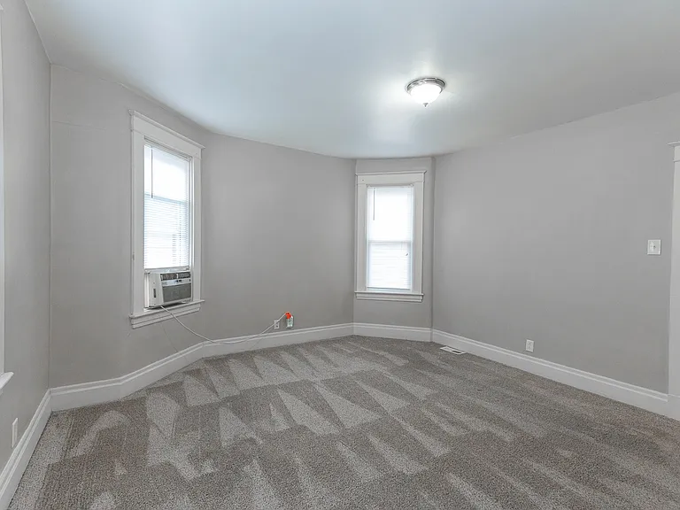 1609 Westfield St — Photo 27