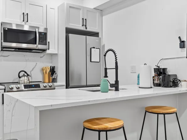 (undisclosed Address), Washington, DC 20002