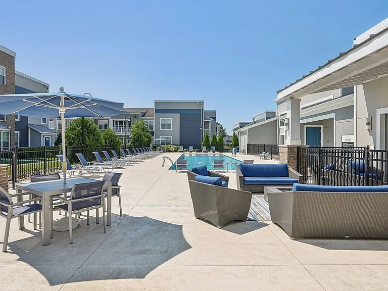 Springs at West Chester — Photo 39