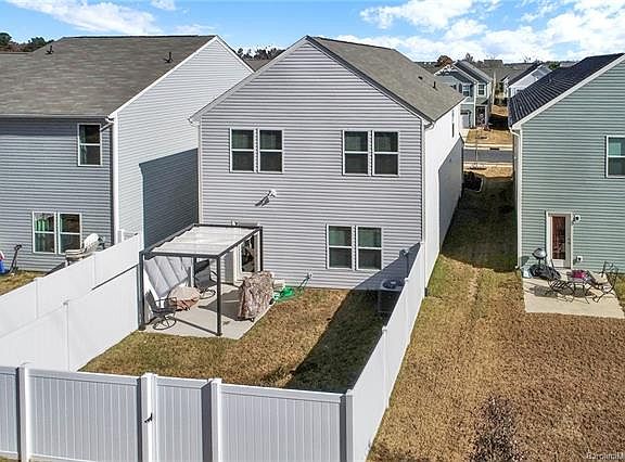4th image of 6018 Halliwell St #5