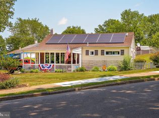1231 Monroe Ave, Phoenixville, PA 19460