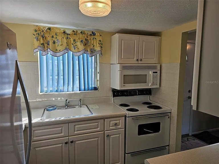 5906 Garden Ln #A22 — Photo 7