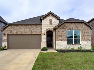 4305 Expedition Dr, Oak Point, TX 75068
