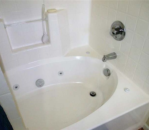 1st image of 346 Paine St