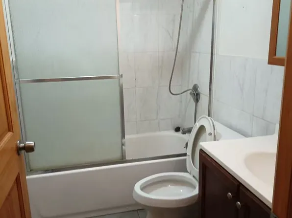 312 W 23rd Pl Unit 1, Chicago, IL 60616