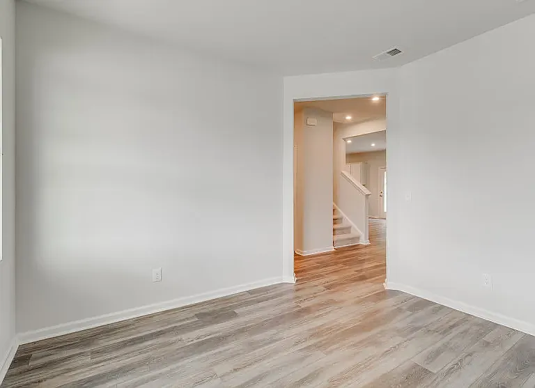 155 Grand Arbor Dr — Photo 3