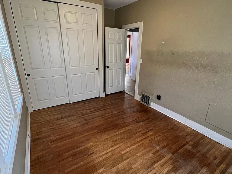 3950 E Central Ave — Photo 7
