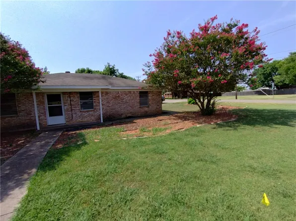 208 W Lyndale Ave, Waco, TX 76706