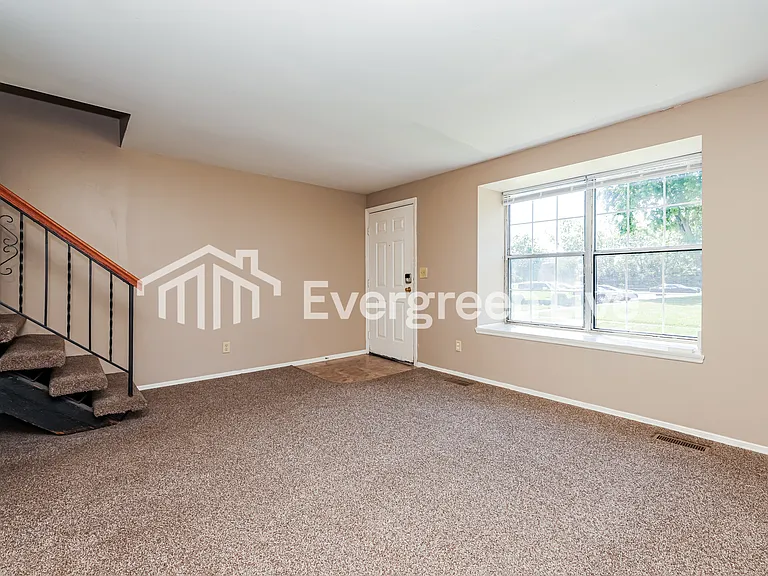 7546 Mount Whitney St — Photo 5