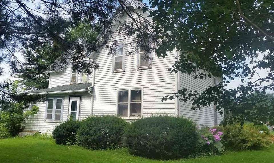 1st image of 2135 Asherton Ave