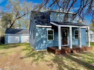 703 N Henry St, Mount Pleasant, MI