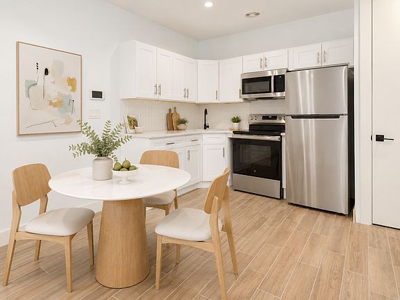 2nd image of 450 E 26th St #3B