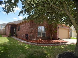 10734 Pine Meadows Blvd, Baytown, TX 77523