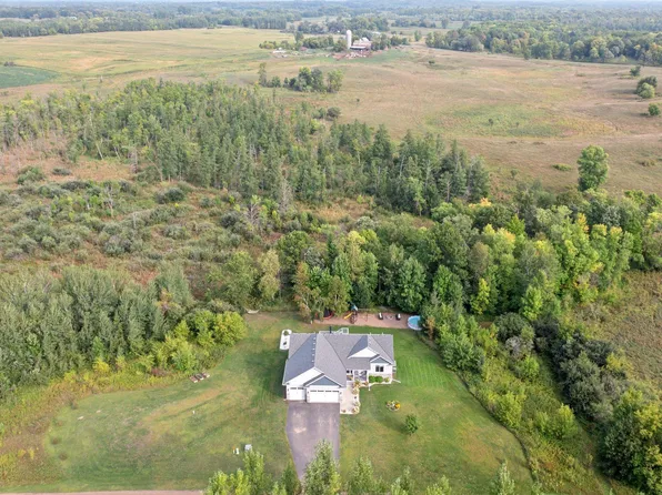 43156 Andee Ave, Harris, MN 55032