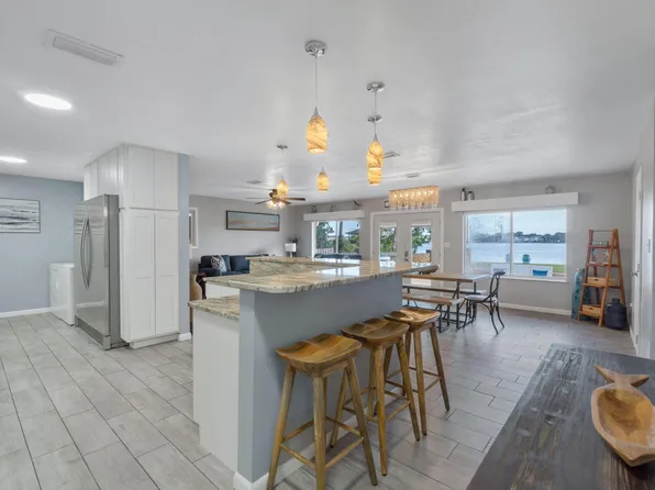 157 Monahan Dr, Fort Walton Beach, FL 32547