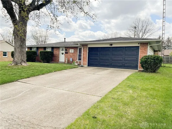 153 Hartshorn Dr, Vandalia, OH 45377