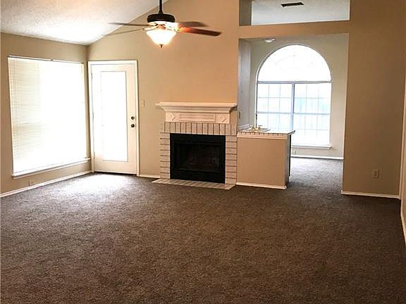 3rd image of 6602 W Lynn Creek Dr