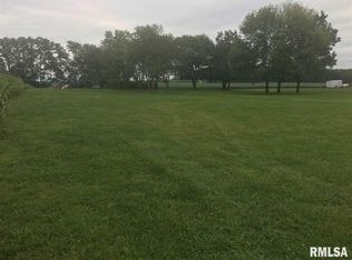 614 N Harker St #970, Waverly, IL 62692