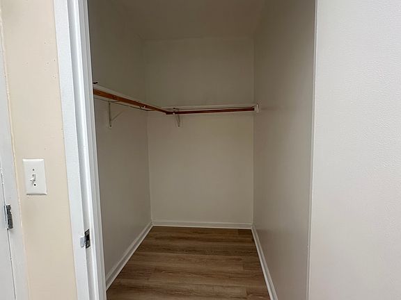 5th image of 2008 Honeywell Ave Floor 3