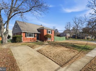 5201 Richenbacher Ave, Alexandria, VA 22304