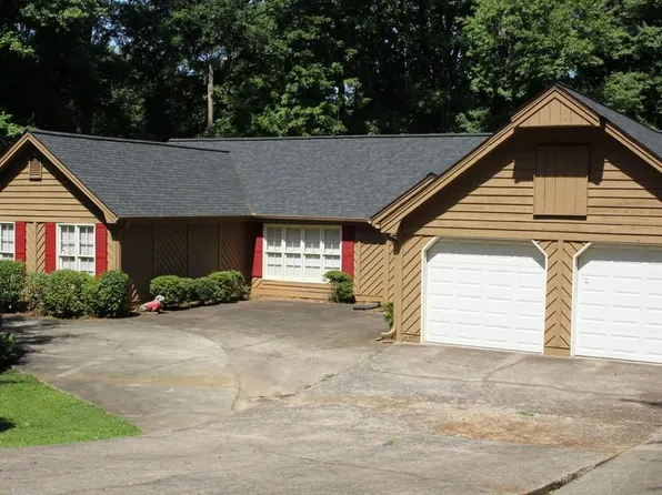 3361 Brookhill Cir, Marietta, GA 30062