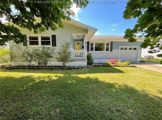 626 Flinn Ave, Ravenswood, WV 26164