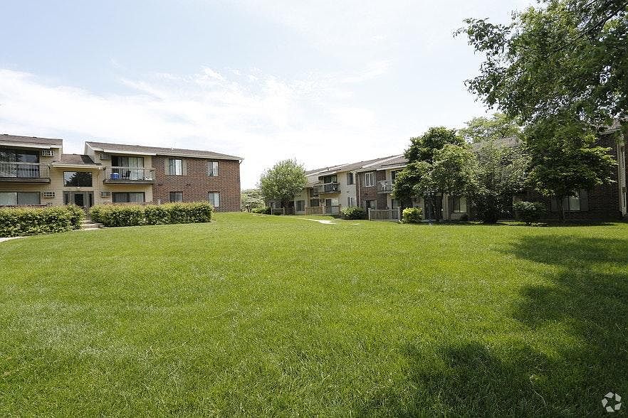 1st image of 2412 Emerald Ct APT 203