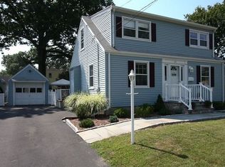 69 Ferndale Ave, Stratford, CT 06614