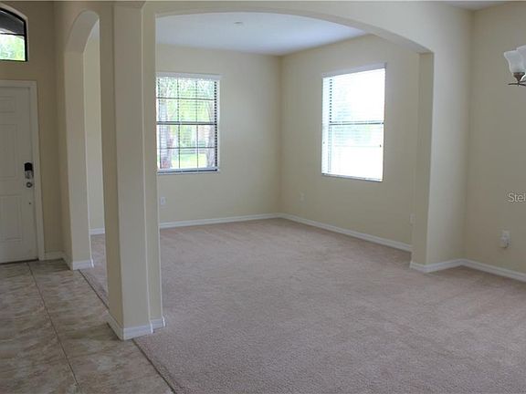 4th image of 14216 Stockwell Ln