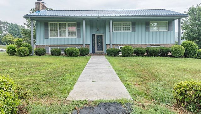 1st image of 20136 McCray Dr