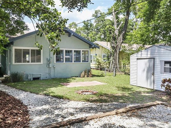 5th image of 2481 Palmetto Ave