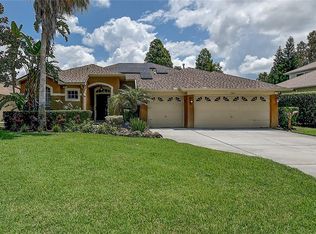 1665 Oak Park Ct, Tarpon Springs, FL 34689