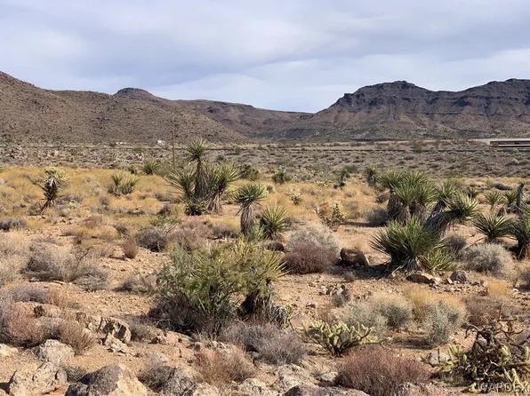 305-06-002D E Mazatzal Drive, Golden Valley, AZ 86413