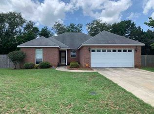 201 Bowens Mill Dr, Bonaire, GA 31005