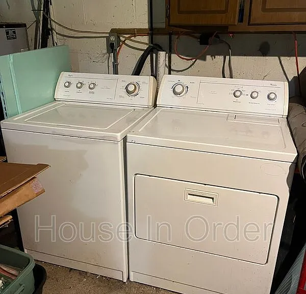 1160 W Blue Ridge Rd — Photo 8
