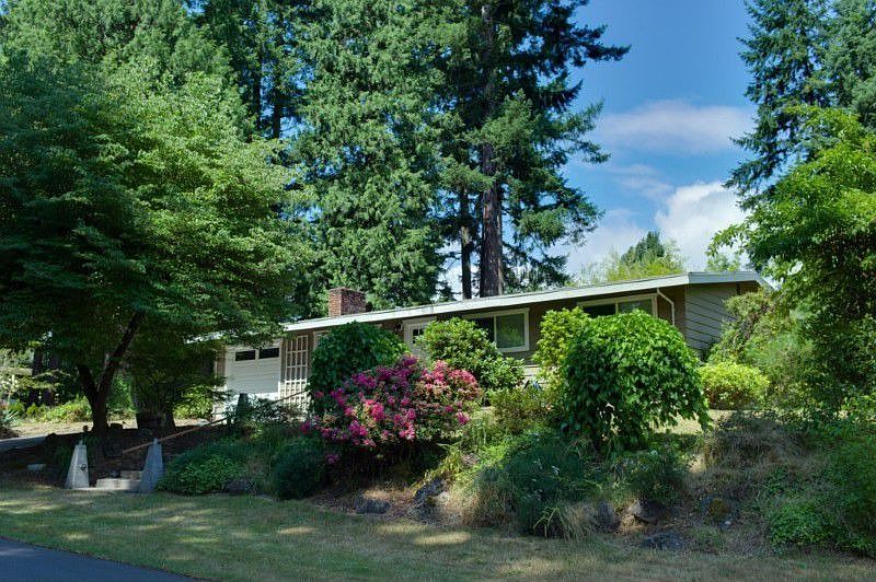 1st image of 10904 104th Ave NE