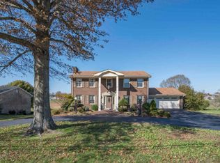 761 E Lexington St, Harrodsburg, KY 40330