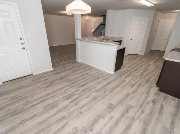 5730 Paseo Pl, Bryan, TX