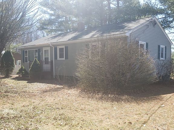 2nd image of 21 Denise Ave