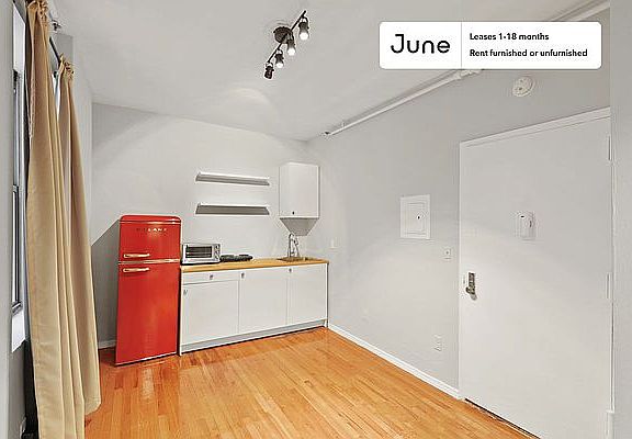 2nd image of 247 W 63rd St APT 5C
