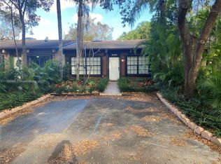 13505 SW 101st Ln, Miami, FL 33186