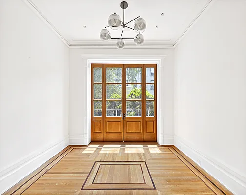 Rented by Douglas Elliman | media 18