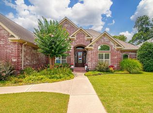 3807 Commonwealth Dr, Bryant, AR 72022