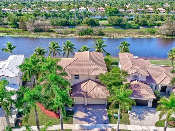 1841 Harbor Pointe Circle, Weston, FL 33327