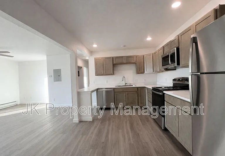 3440 11th Ave S #6 — Photo 7