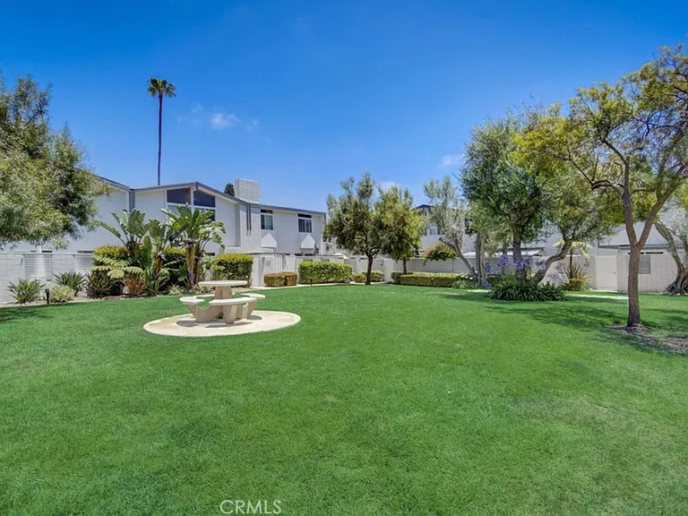 411 Flagship Rd — Photo 24