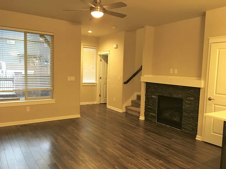 20952 High Desert Ln — Photo 2