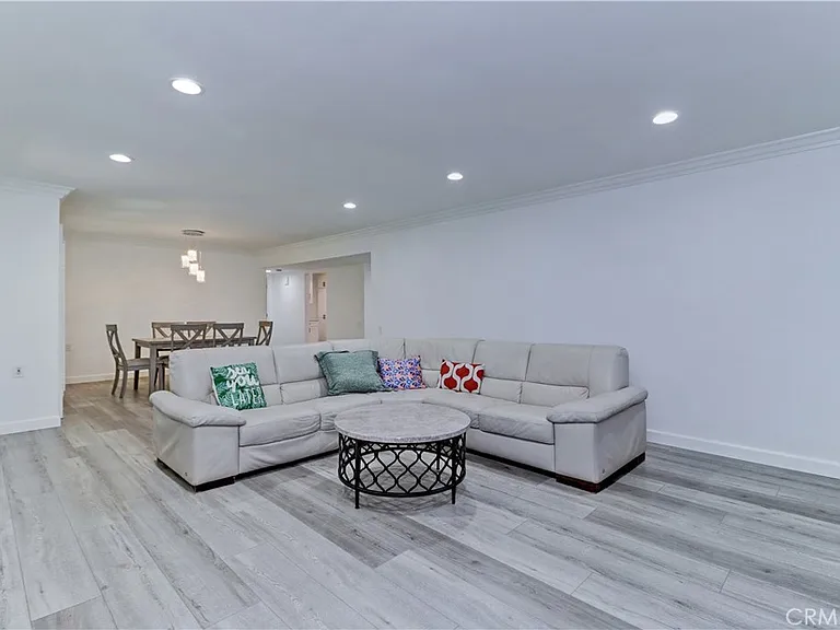 5515 Paseo Del Lago W #2G — Photo 7
