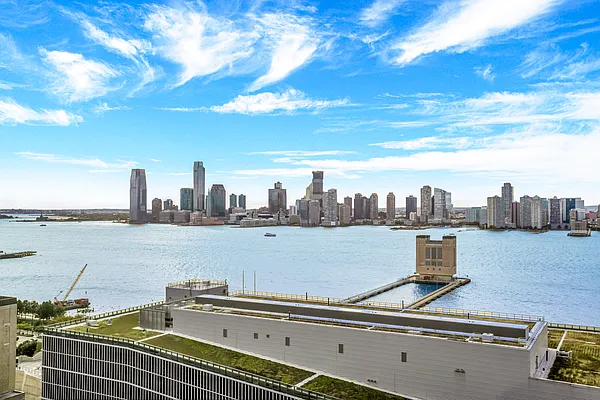 Rented by New York Residence | media 19